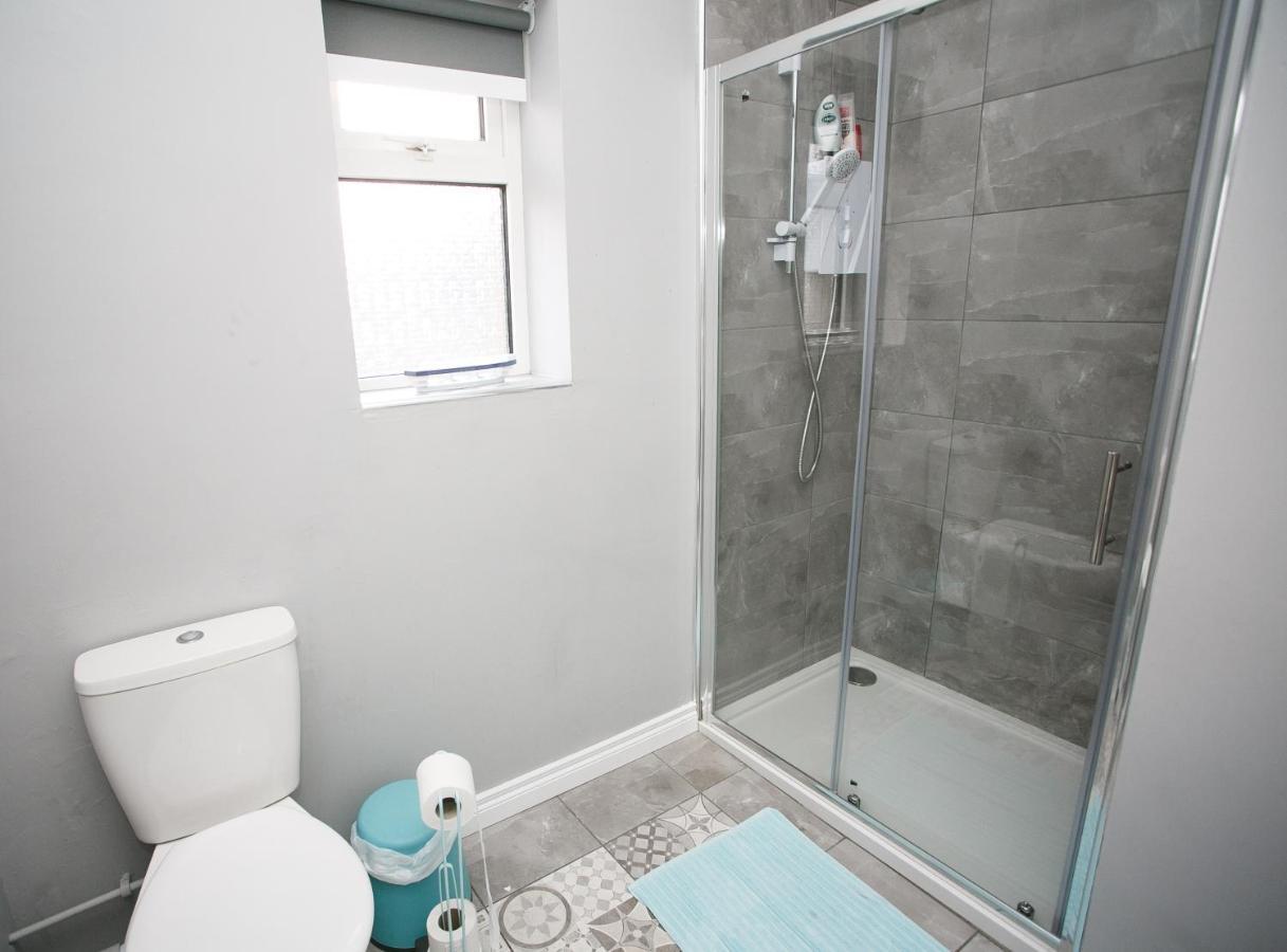 Apt3, No 2 Antrim Gardens, Portrush With Seaview Extérieur photo
