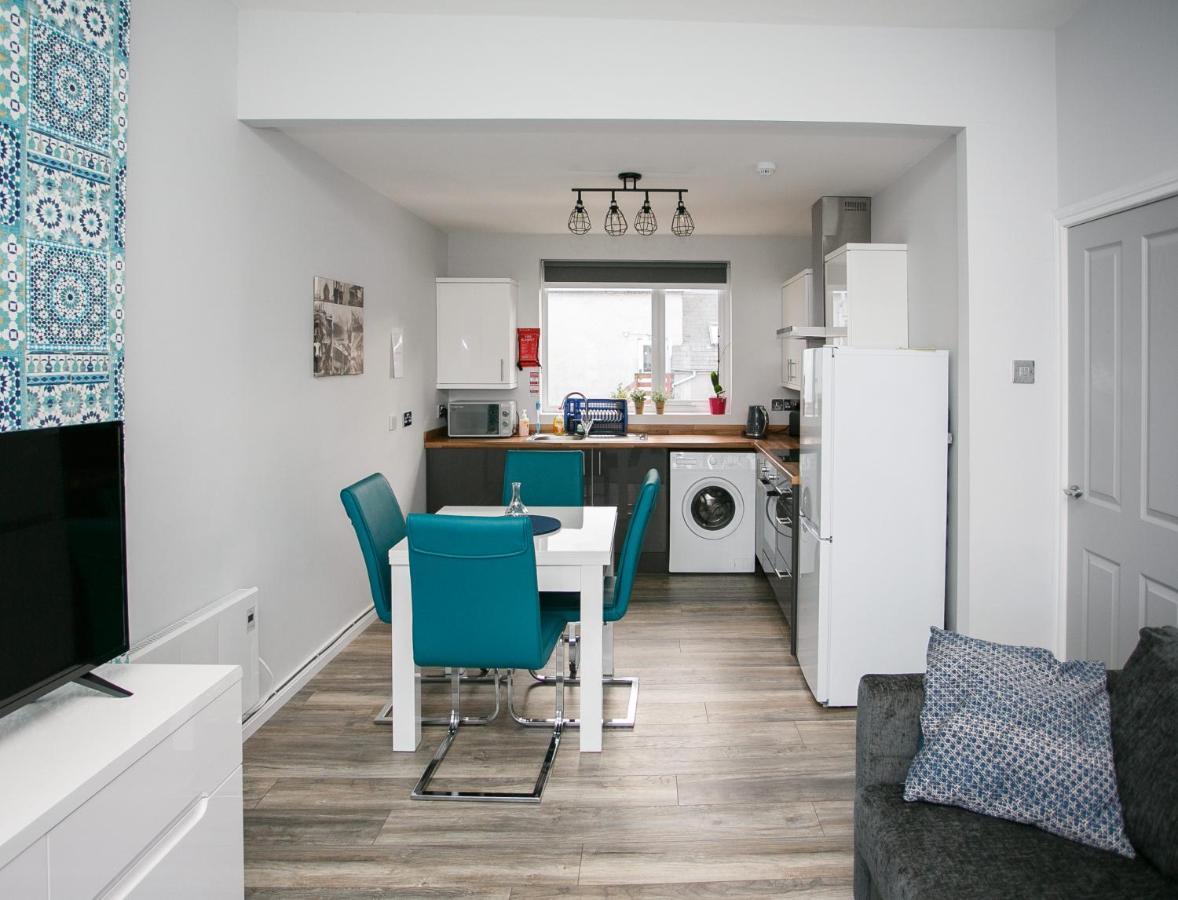 Apt3, No 2 Antrim Gardens, Portrush With Seaview Extérieur photo